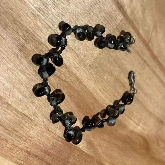 Beautiful bead bracelet, approximately 9.5 inches long - Picture 2 of 3